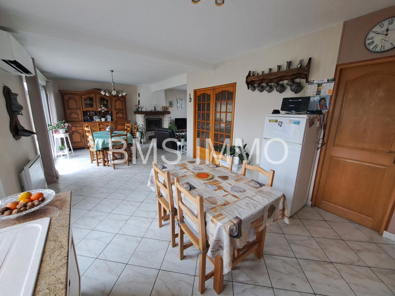 Maison - 90 m² - 4 pièces