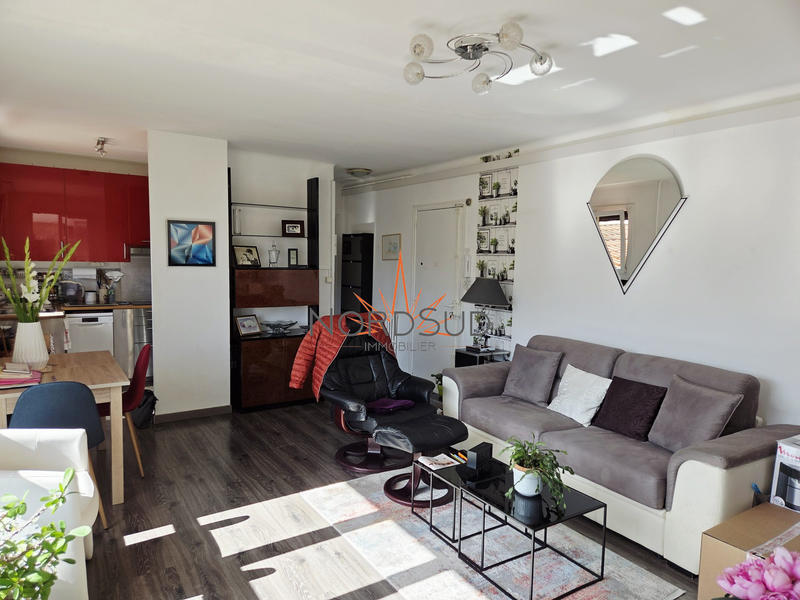 Appartement - 55 m² - 2 pièces