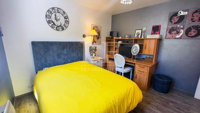 Villa - 179 m² - 5 pièces