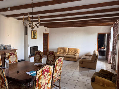 Maison - 112 m² - 5 pièces