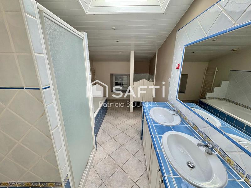 Maison de village - 142 m² - 7 pièces