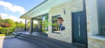 Maison - 245 m² - 7 pièces