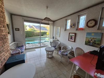 Maison - 177 m² - 7 pièces