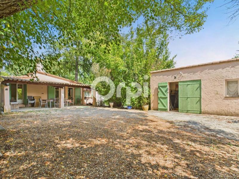 Maison - 198 m² - 4 pièces