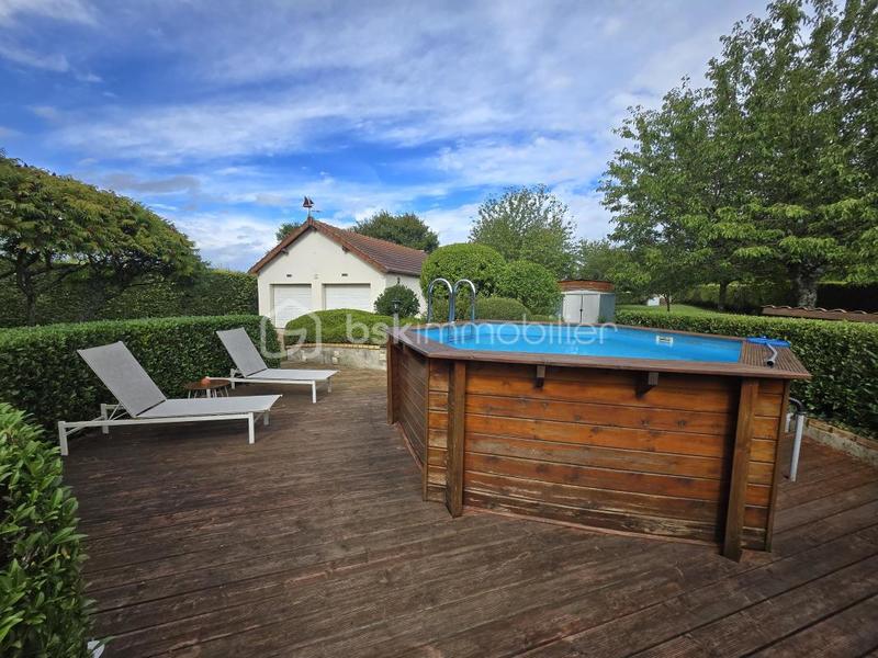 Pavillon - 176 m² - 6 pièces