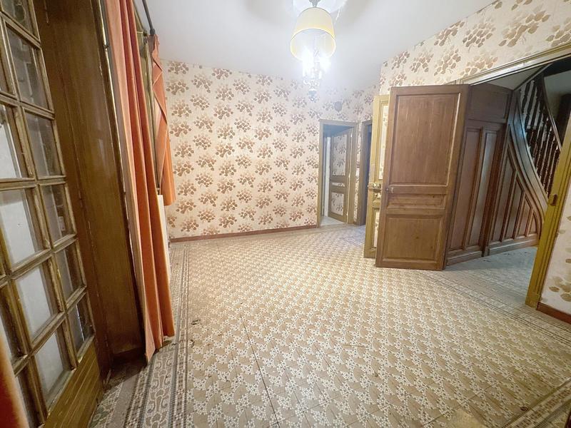 Maison - 142 m² - 6 pièces