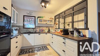 Maison - 110 m² - 4 pièces