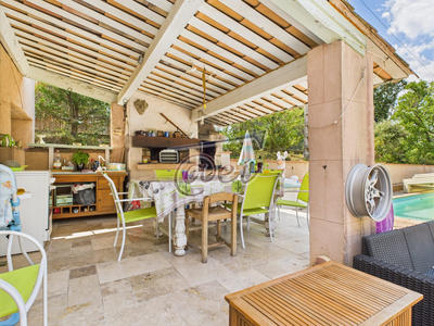 Villa - 160 m² - 5 pièces