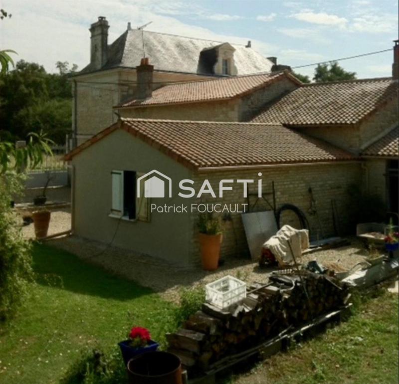 Maison - 640 m² - 11 pièces