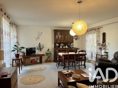 Appartement - 88 m² - 4 pièces