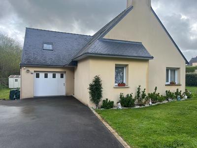 Maison - 144 m² - 5 pièces