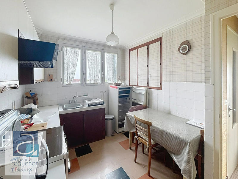 Maison - 90 m² - 6 pièces