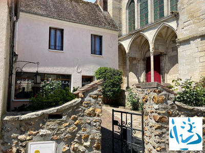 Maison - 130 m² - 2 pièces