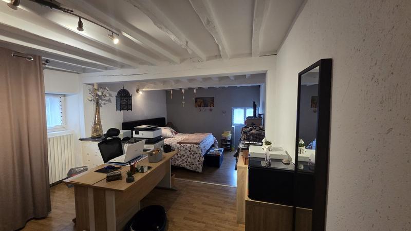 Maison ancienne - 187 m² - 7 pièces