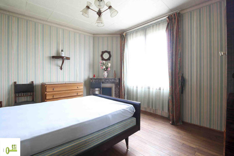 Maison - 111 m² - 6 pièces