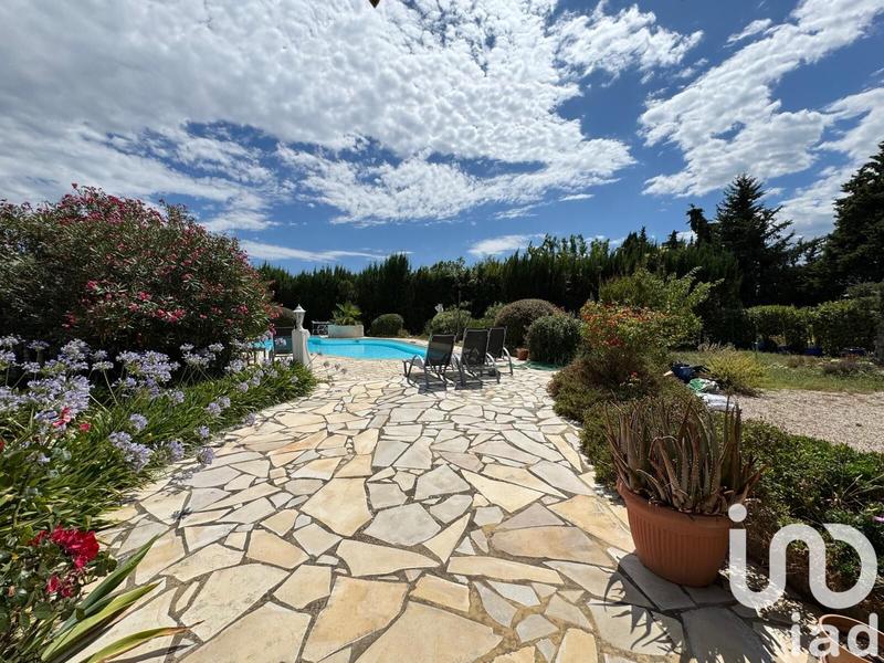 Maison - 244 m² - 4 pièces