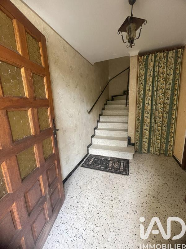 Maison - 77 m² - 9 pièces