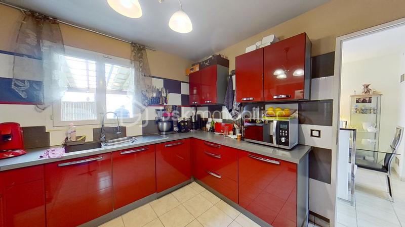 Pavillon - 110 m² - 5 pièces