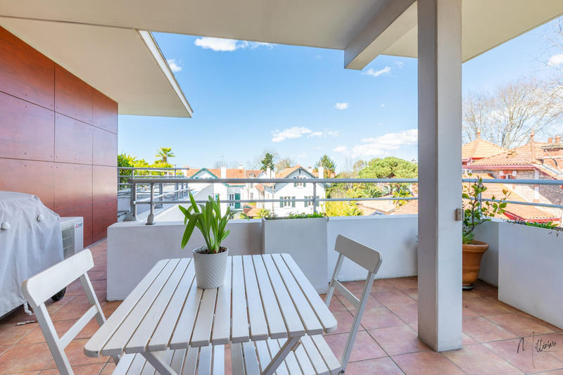 Appartement - 92 m² - 3 pièces