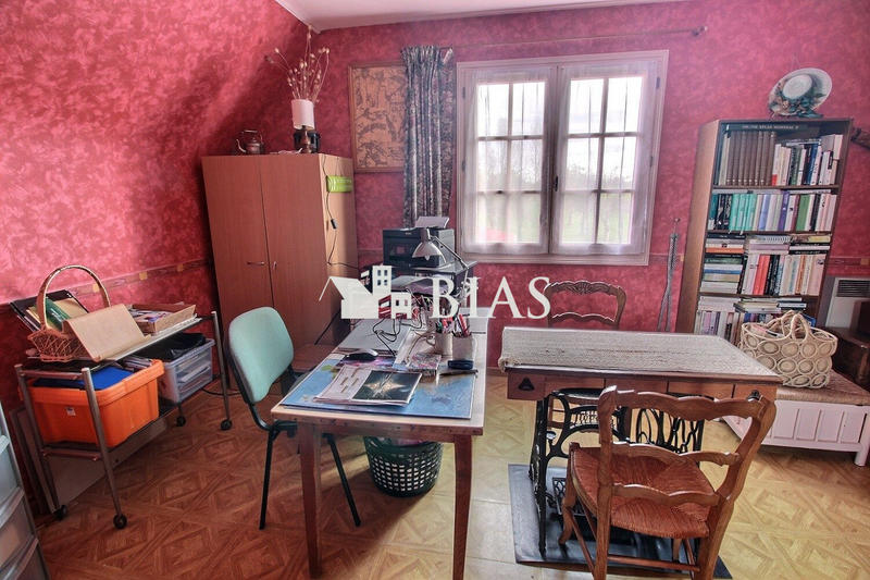 Maison traditionnelle - 105 m² - 4 pièces