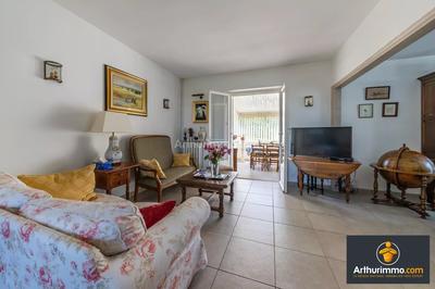 Maison - 103 m² - 5 pièces