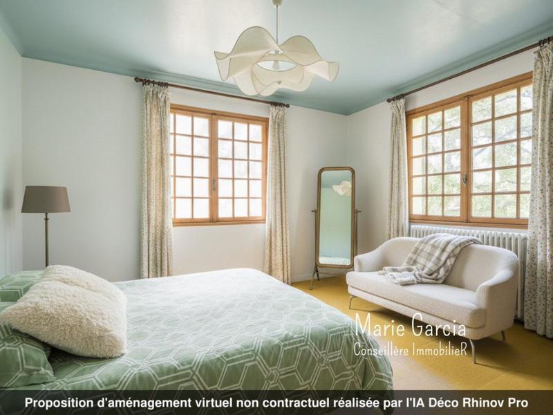 Maison - 204 m² - 7 pièces