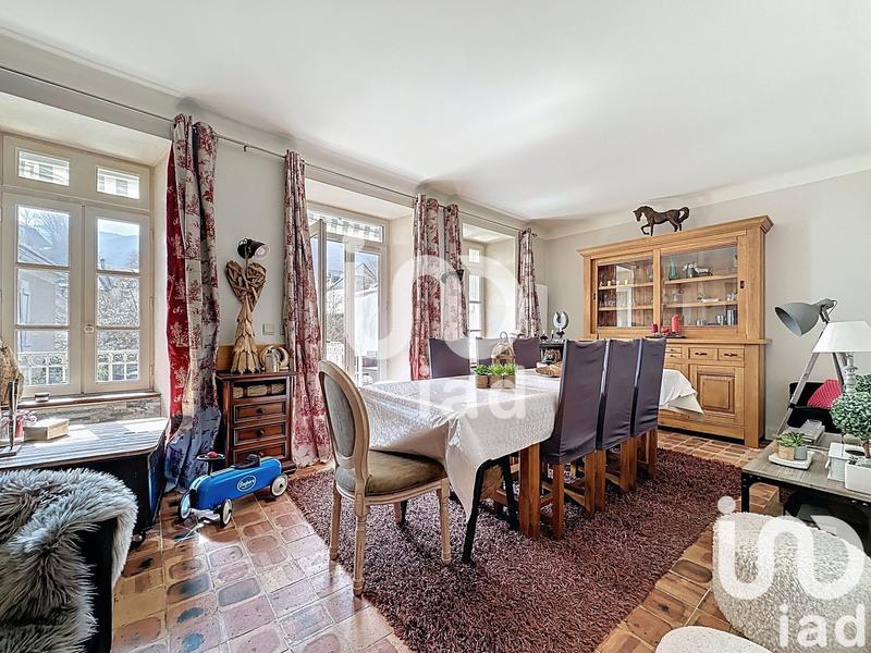 Maison de village - 246 m² - 9 pièces