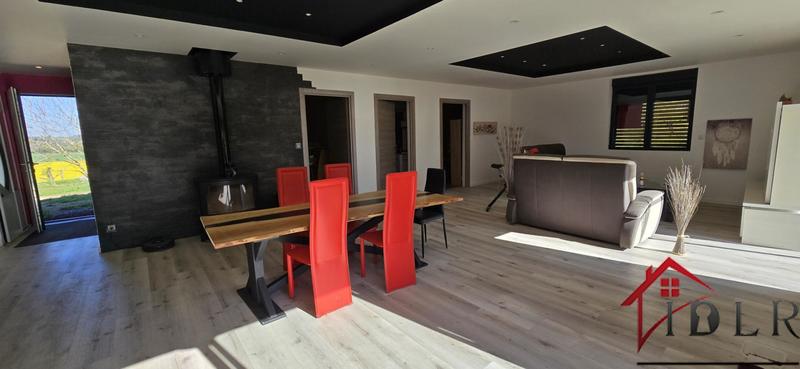 Maison - 122 m² - 5 pièces