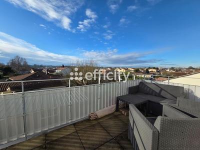 Appartement - 65 m² - 3 pièces