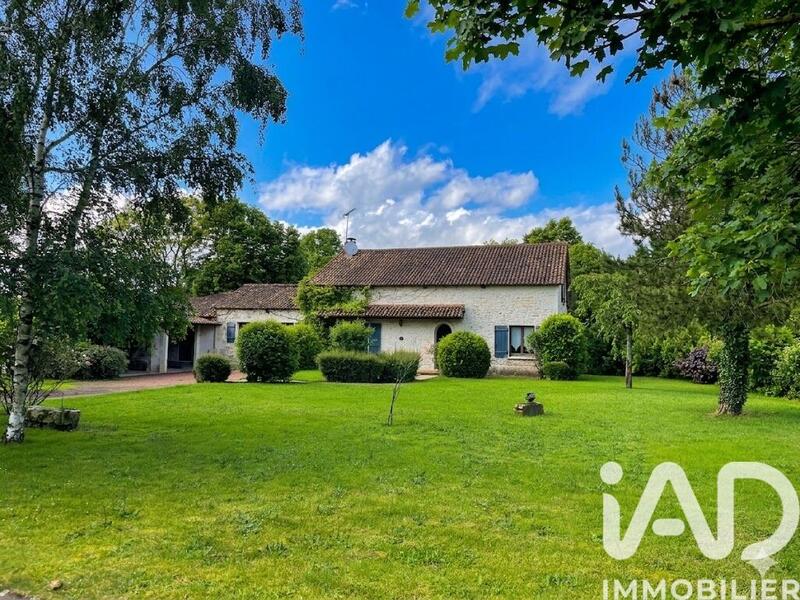 Maison - 111 m² - 5 pièces