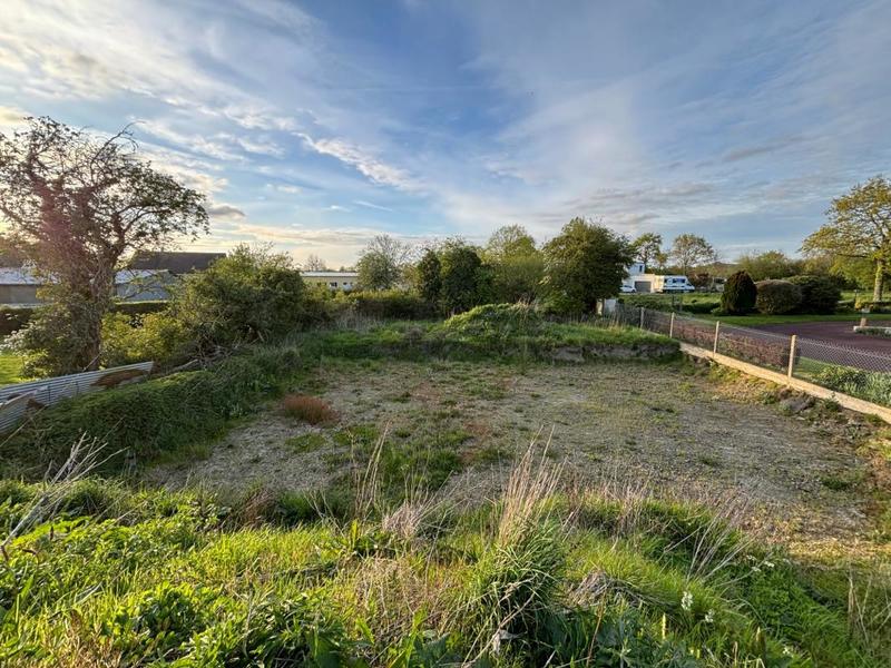 Terrain constructible - 605 m²