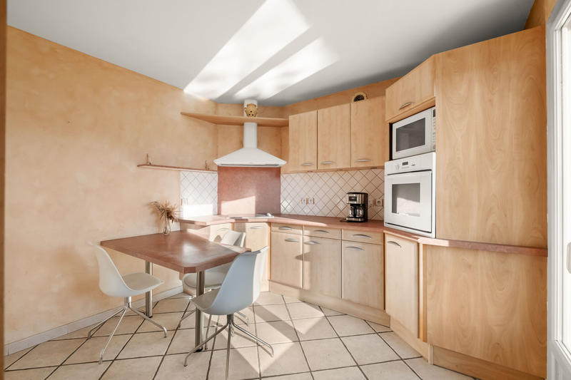 Maison - 122 m² - 6 pièces