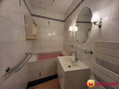 Maison traditionnelle - 157 m² - 6 pièces