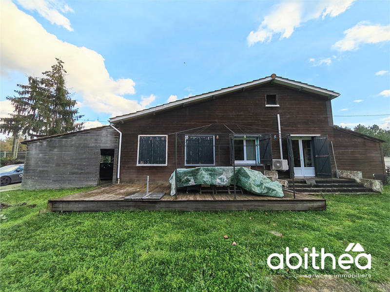 Maison - 90 m² - 4 pièces