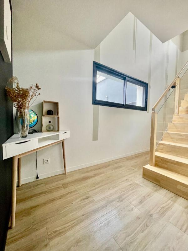 Maison - 178 m² - 7 pièces