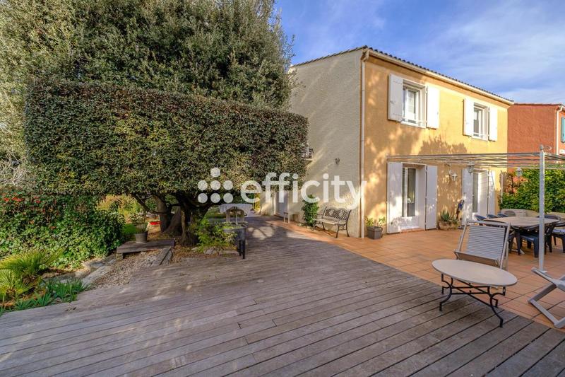 Villa - 115 m² - 6 pièces