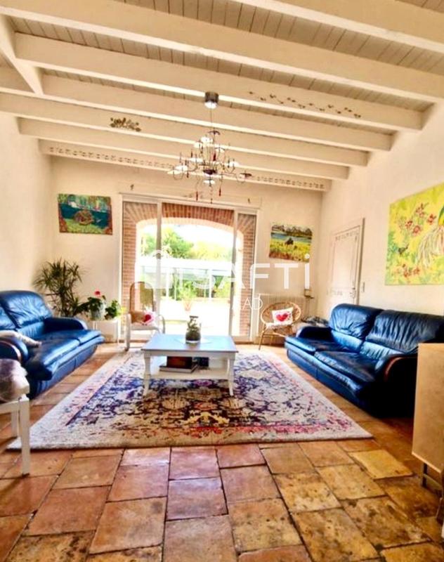 Maison de maîtres - 450 m² - 12 pièces