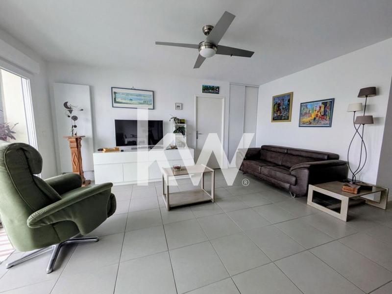 Appartement - 100 m² - 4 pièces