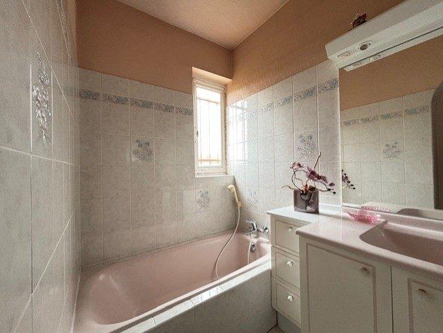 Maison ancienne - 160 m² - 6 pièces