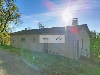 Maison - 98 m² - 5 pièces