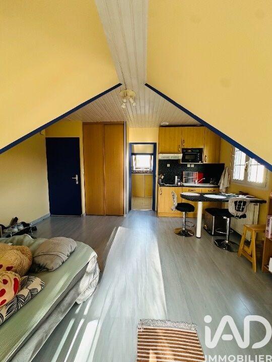 Maison - 167 m² - 9 pièces