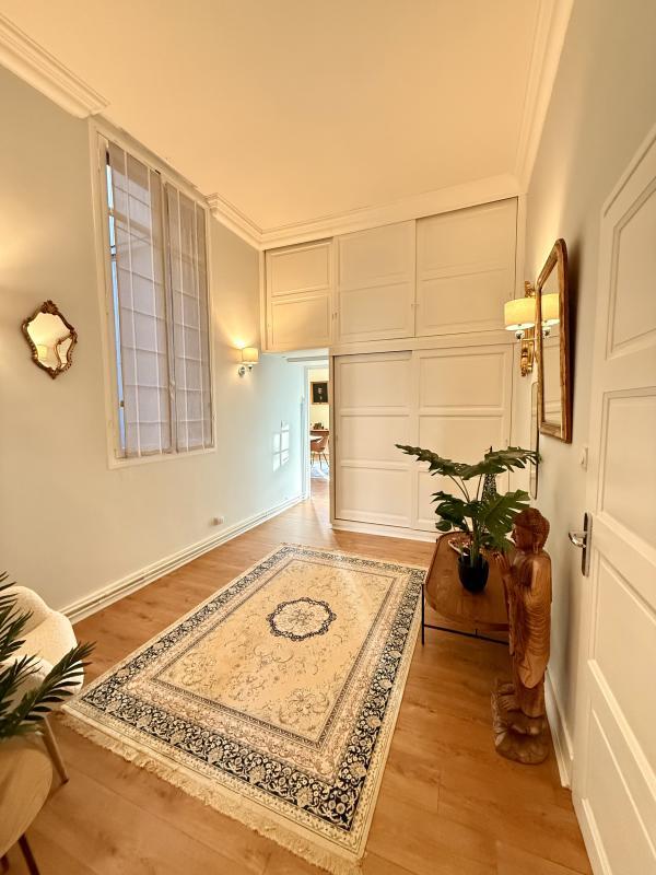 Appartement - 165 m² - 4 pièces