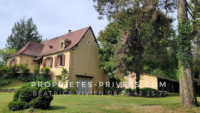 Maison - 140 m² - 6 pièces