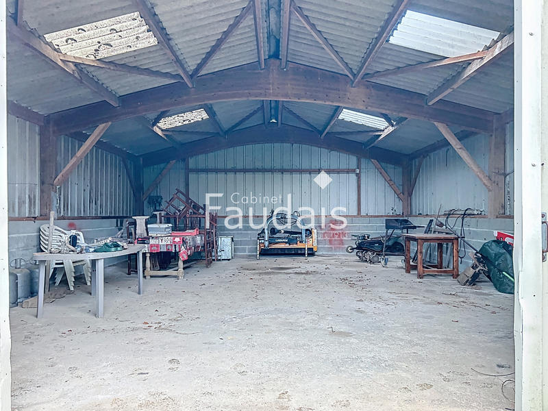 Maison - 104 m² - 6 pièces