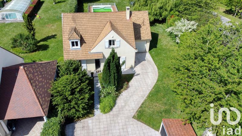 Maison - 122 m² - 6 pièces