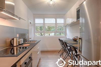 Chambre - 12 m² - 1 pièce