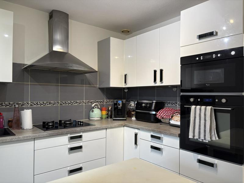 Maison jumelée - 88 m² - 4 pièces