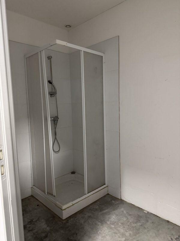 Local d'activités - 138 m² - 3 pièces