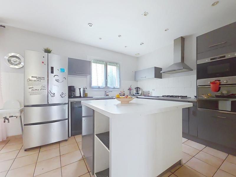 Maison - 110 m² - 5 pièces