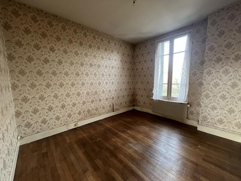 Appartement - 100 m² - 5 pièces